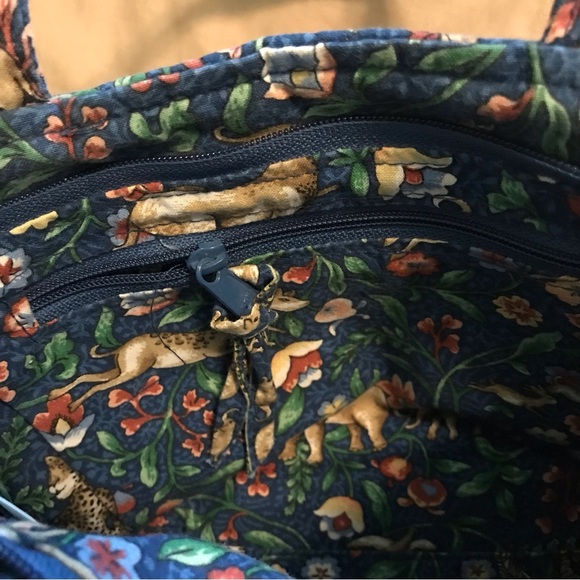 Vera Bradley Animal Kingdom Handbag Purse Bag - Picture 4 of 5